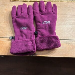 Outdoor Research Burgundy Fleece Gloves